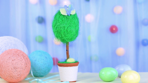  DIY Easter Tree 